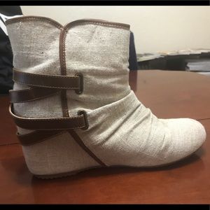 Tan with brown strap boots